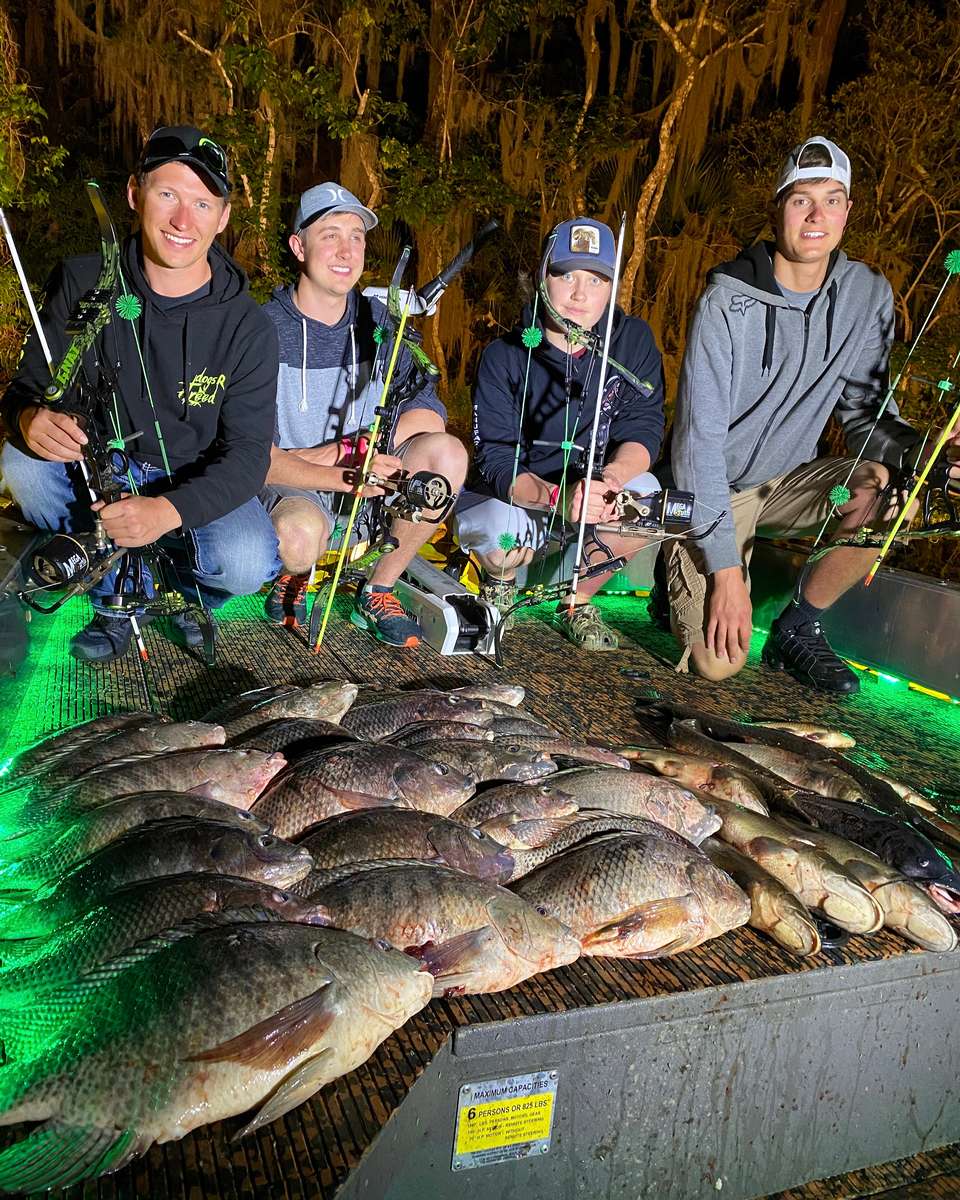 Freshwater Bowfishing Charters - West Shore Outfitters